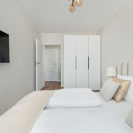 Piekny Apartament Wichrowa - 2 Sypialnie Free Garage Wroclaw By Noclegi Renters Экстерьер фото