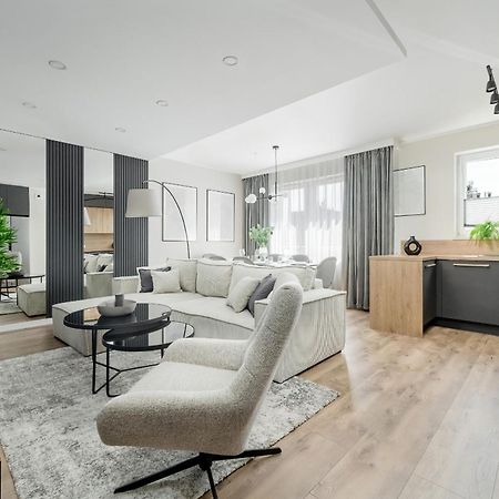 Piekny Apartament Wichrowa - 2 Sypialnie Free Garage Wroclaw By Noclegi Renters Экстерьер фото