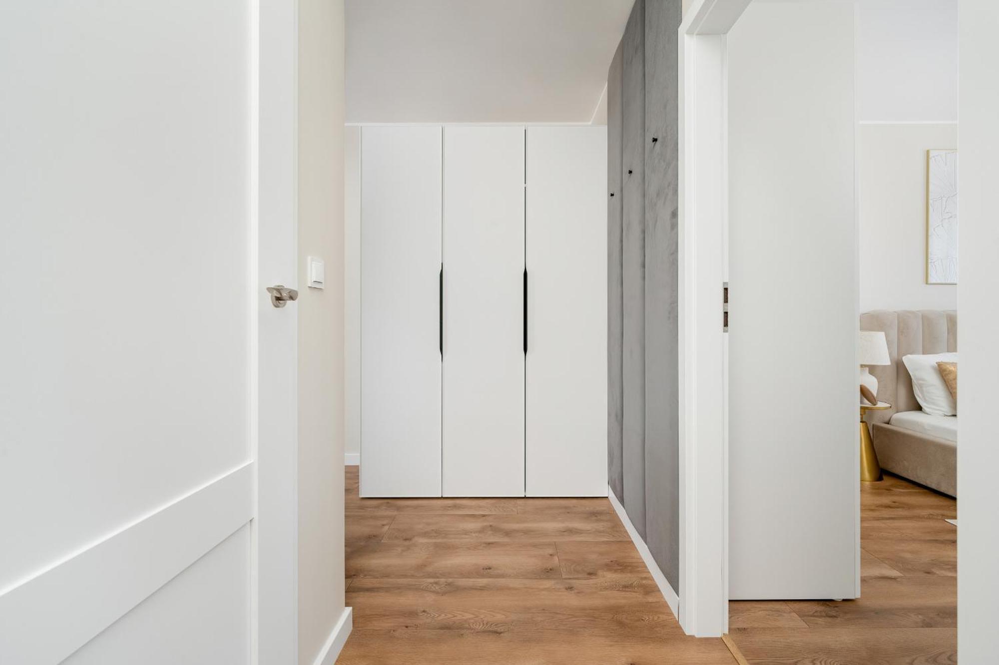 Piekny Apartament Wichrowa - 2 Sypialnie Free Garage Wroclaw By Noclegi Renters Экстерьер фото