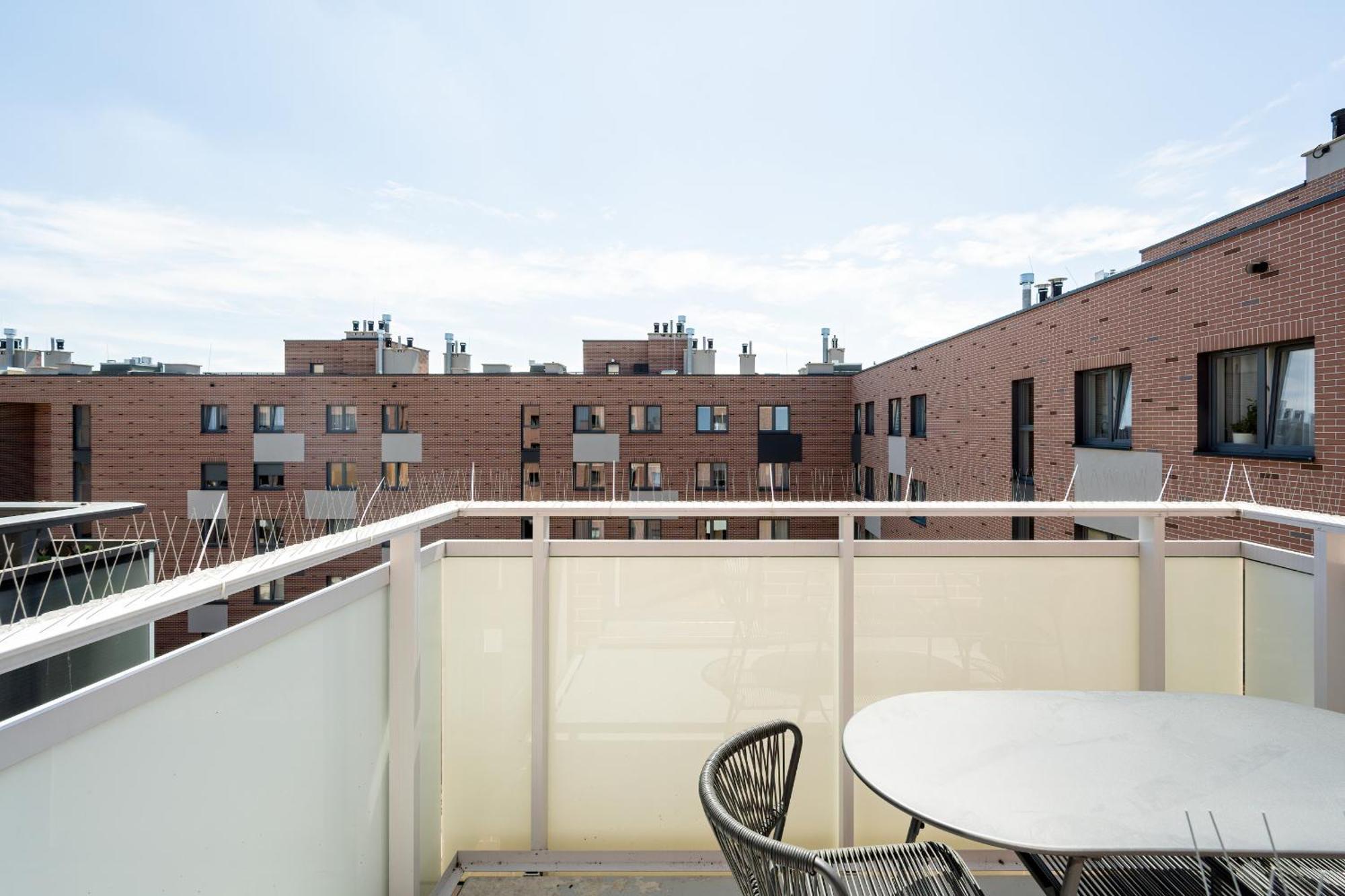 Piekny Apartament Wichrowa - 2 Sypialnie Free Garage Wroclaw By Noclegi Renters Экстерьер фото