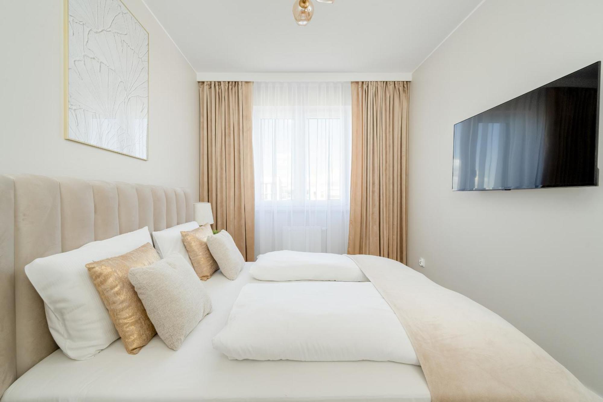 Piekny Apartament Wichrowa - 2 Sypialnie Free Garage Wroclaw By Noclegi Renters Экстерьер фото